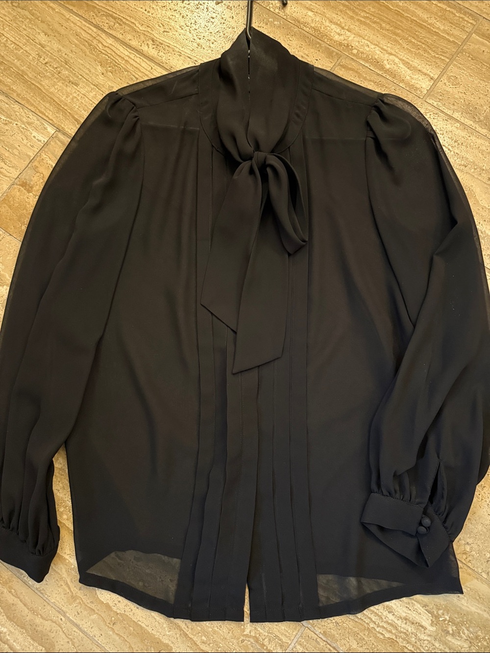 Banana Republic Black Sheer Tie-Neck Long Sleeve Blouse - Women Size 6